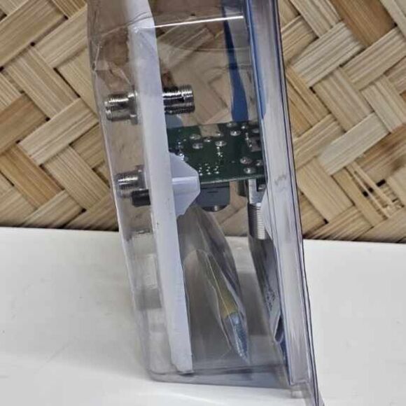 Winegard RV-7542 12 Volt Wall Plate TV Antenna Power Supply Sat Cable Input Jack - Picture 3 of 6